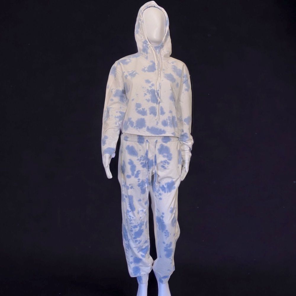 Z by Zella Like New Blue Serenity Tie Dye Sweatsuit with Cropped Hoodie Small